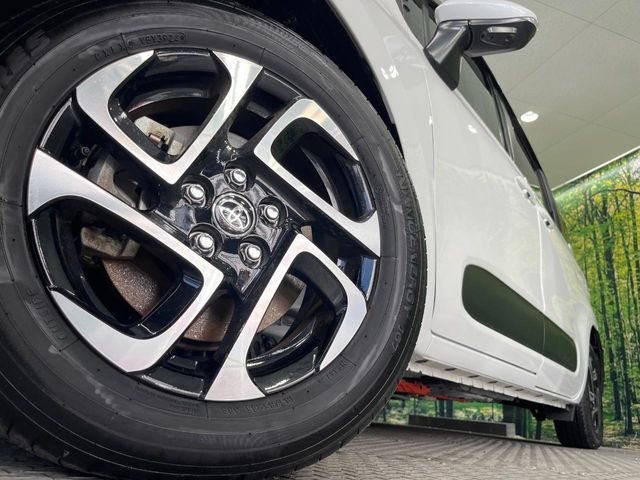 TOYOTA SIENTA HYBRID 2025 Image 31