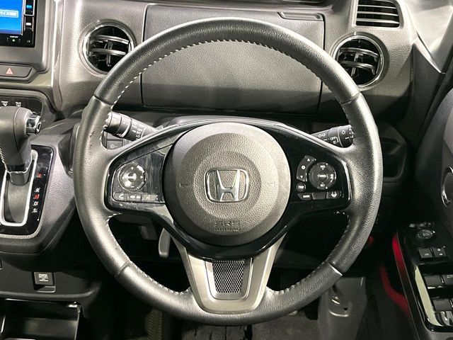 HONDA N BOX CUSTOM 2022 Image 31