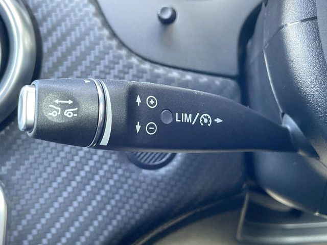 MERCEDES BENZ A CLAS 2016 Image 31