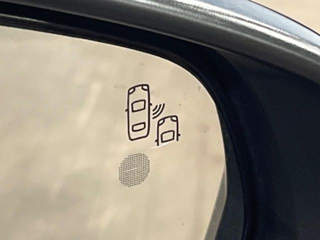 PEUGEOT 3008 2018 Image 31