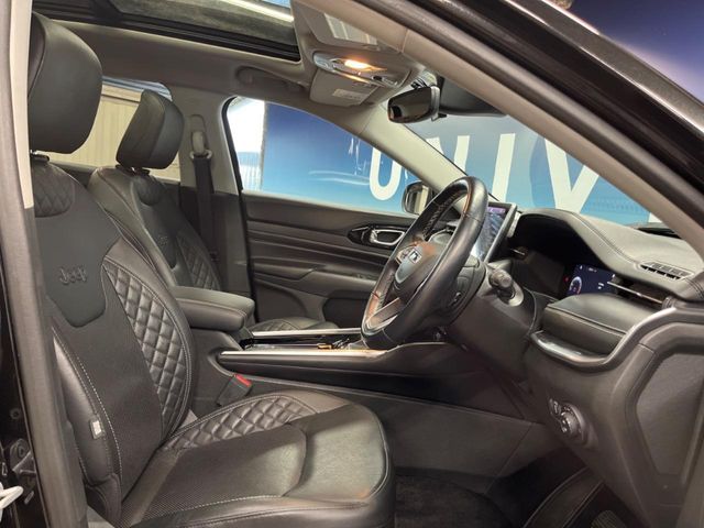 JEEP COMMANDER 2023 Image 31