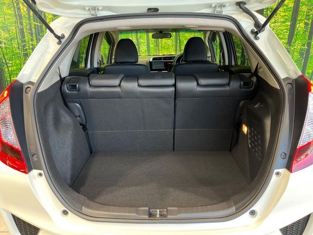 HONDA FIT HYBRID 2013 Image 31