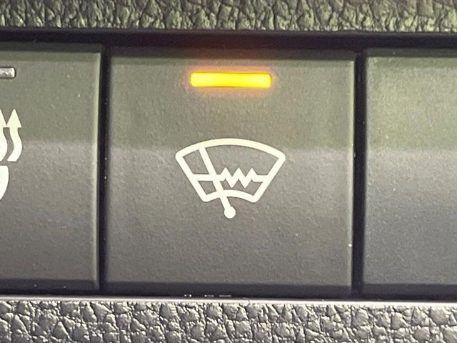 TOYOTA RAV4 HYBRID 4WD 2019 Image 31