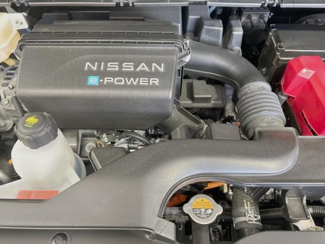 NISSAN SERENA  WG 2023 Image 31