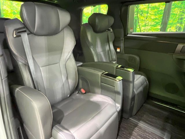 TOYOTA ALPHARD HYBRID 4WD 2023 Image 31