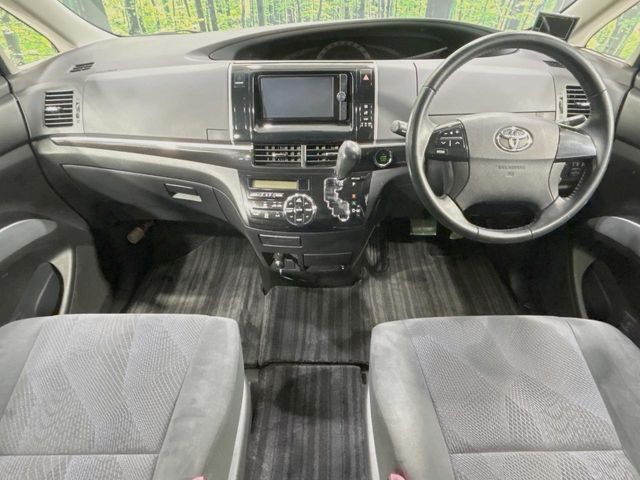 TOYOTA ESTIMA 2013 Image 31