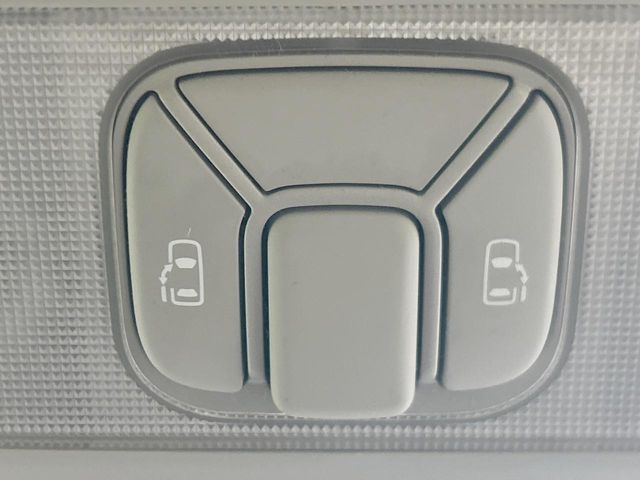 TOYOTA ESTIMA 2013 Image 31