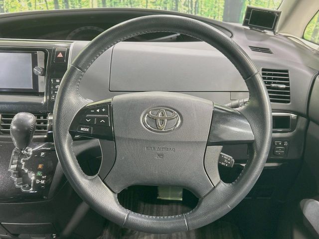 TOYOTA ESTIMA 2013 Image 31