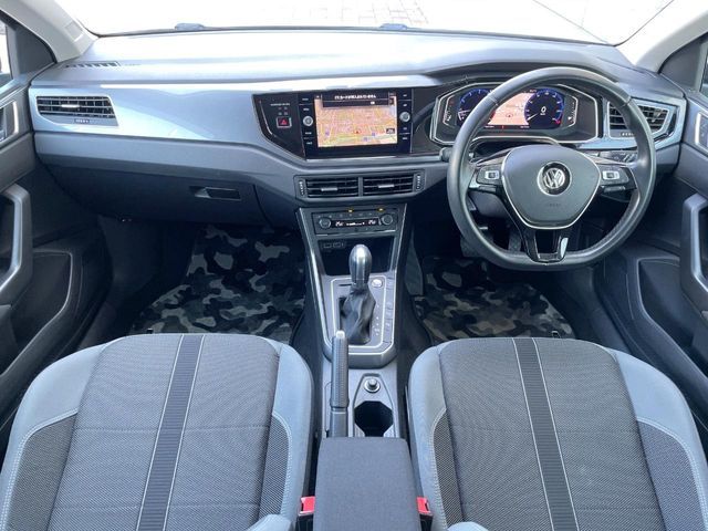 VOLKSWAGEN POLO 2019 Image 31