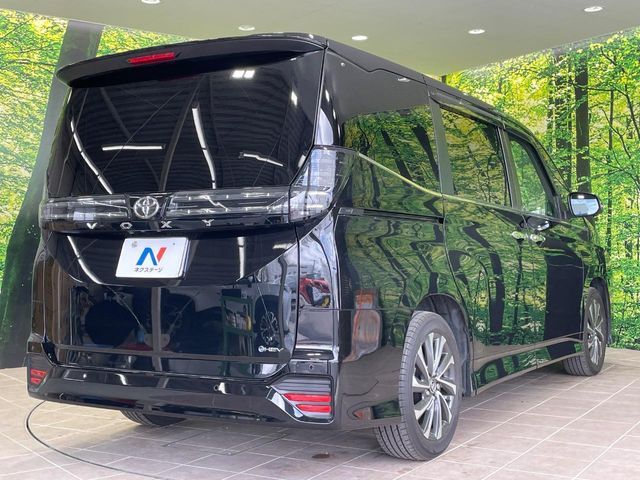 TOYOTA VOXY HYBRID 2024 Image 31