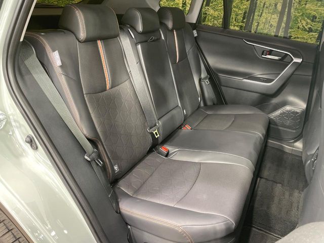 TOYOTA RAV4 HYBRID 4WD 2025 Image 31