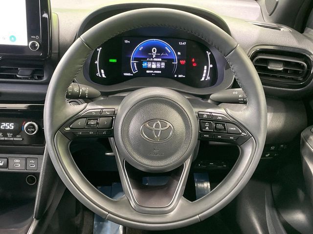 TOYOTA YARIS CROSS HYBRID 2024 Image 31