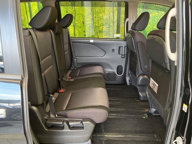 NISSAN SERENA  S-HYBRID 2017 Image 31