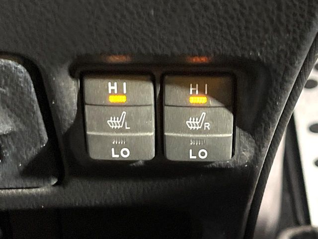 TOYOTA VOXY HYBRID 2019 Image 31