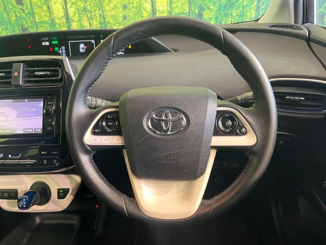 TOYOTA PRIUS 2016 Image 31