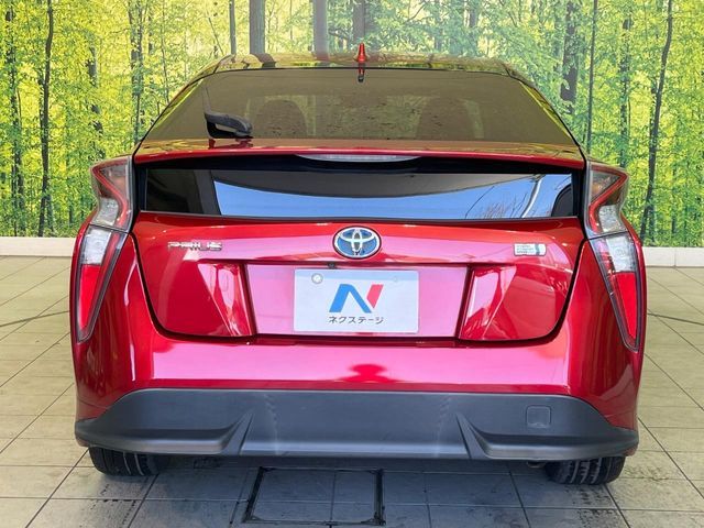 TOYOTA PRIUS 2016 Image 31