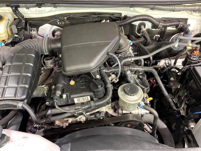 TOYOTA LANDCRUISER PRADO 2022 Image 31