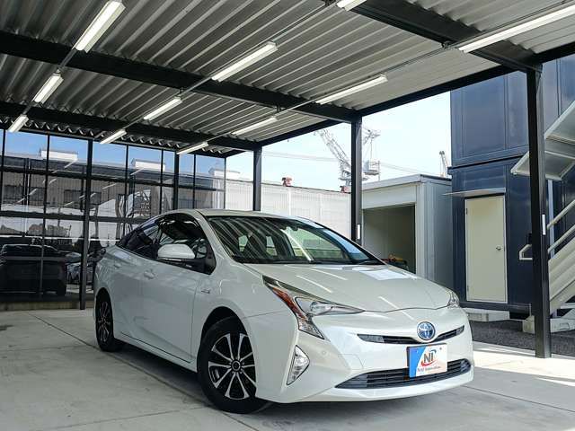 TOYOTA PRIUS 2018 Image 31