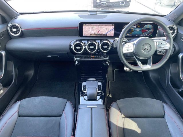 MERCEDES BENZ A CLAS 2019 Image 31