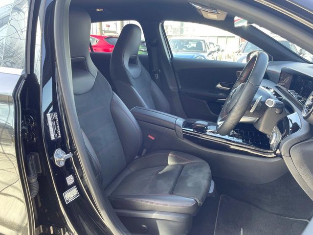 MERCEDES BENZ A CLAS 2019 Image 31