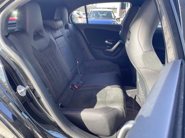 MERCEDES BENZ A CLAS 2019 Image 31