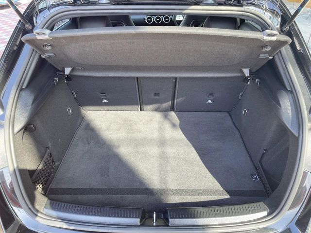 MERCEDES BENZ A CLAS 2019 Image 31