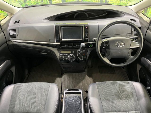 TOYOTA ESTIMA 2013 Image 31