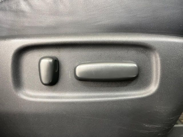 TOYOTA ESTIMA 2013 Image 31