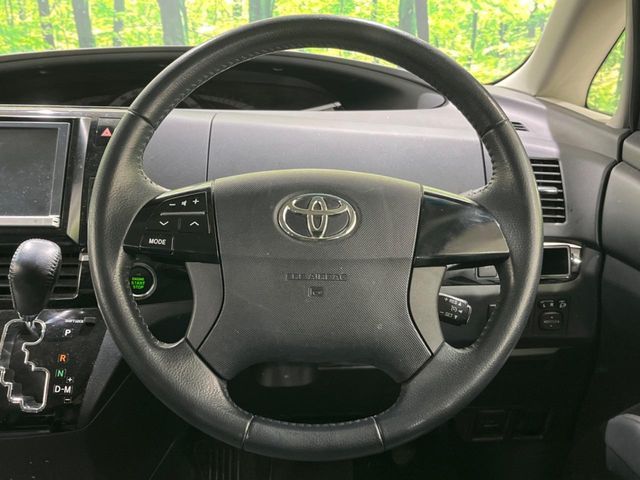 TOYOTA ESTIMA 2013 Image 31