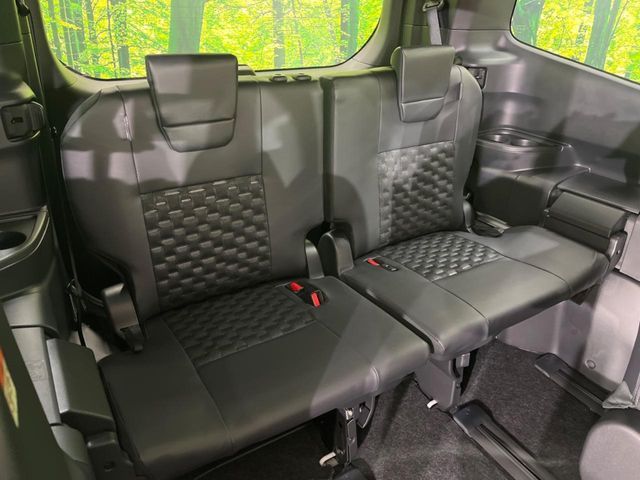 TOYOTA VOXY HYBRID 2026 Image 31