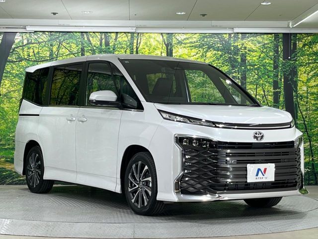 TOYOTA VOXY HYBRID 2026 Image 31