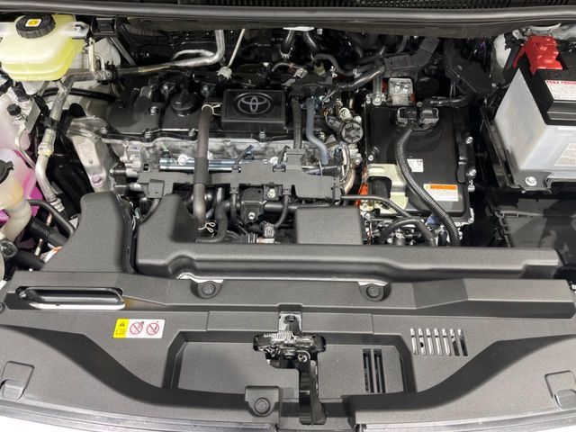 TOYOTA VOXY HYBRID 2026 Image 31