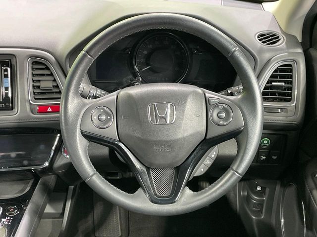 HONDA VEZEL HYBRID 2015 Image 31