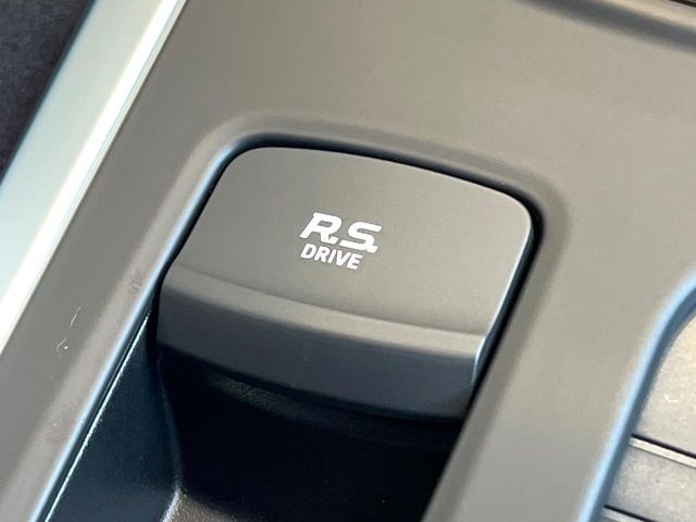 RENAULT MEGANE HATCH 2023 Image 31