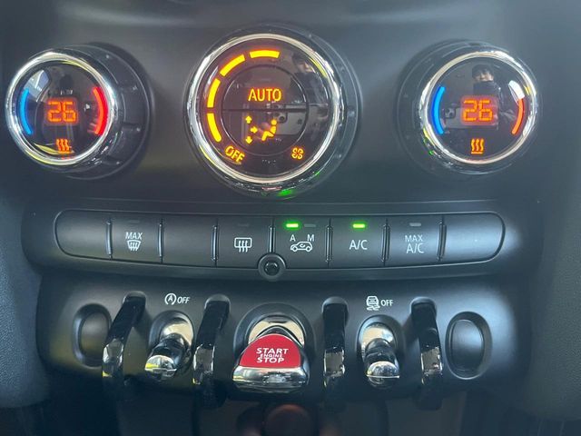 BMW MINI COOPER S 5D 2015 Image 31