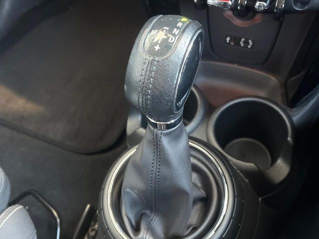 BMW MINI COOPER S 5D 2015 Image 31