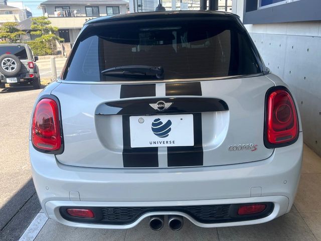 BMW MINI COOPER S 5D 2015 Image 31