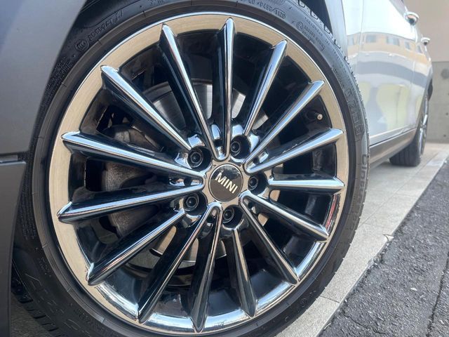 BMW MINI COOPER S 5D 2015 Image 31