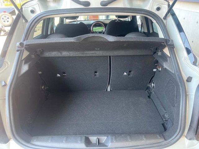 BMW MINI COOPER S 5D 2015 Image 31