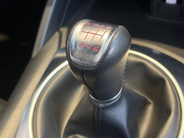 FIAT ABARTH 124 SPIDER 2017 Image 31