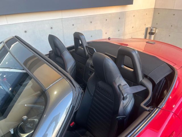 FIAT ABARTH 124 SPIDER 2017 Image 31