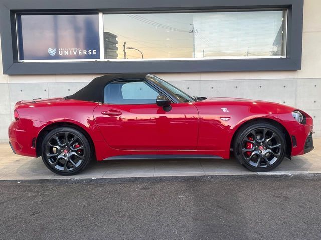 FIAT ABARTH 124 SPIDER 2017 Image 31