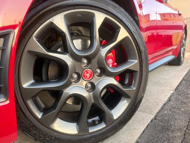 FIAT ABARTH 124 SPIDER 2017 Image 31