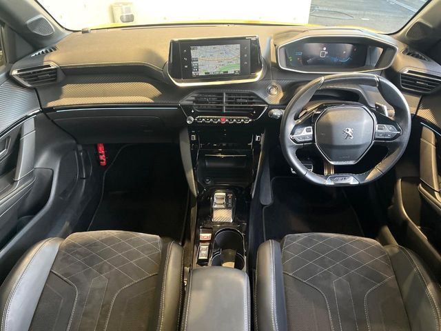 PEUGEOT 208 2022 Image 31