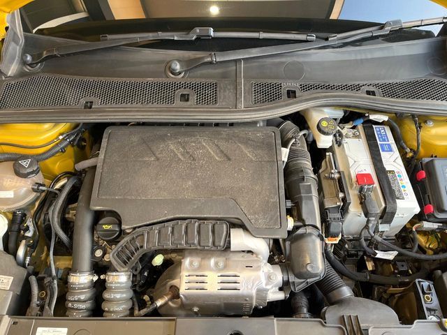 PEUGEOT 208 2022 Image 31