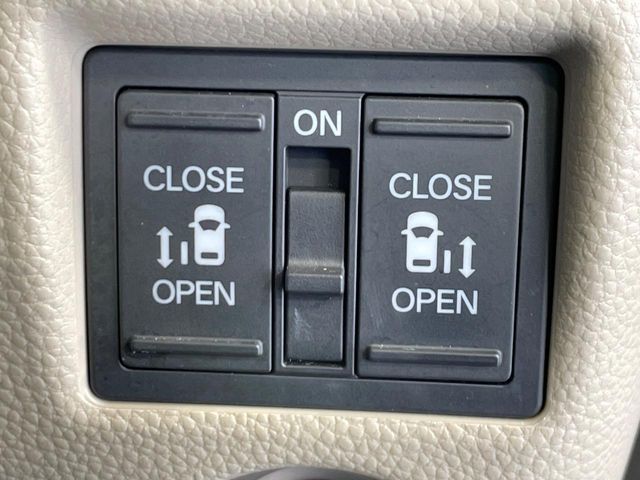 HONDA N BOX 2020 Image 31