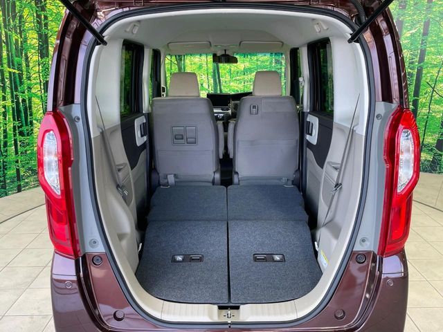 HONDA N BOX 2020 Image 31