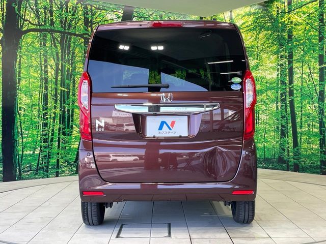 HONDA N BOX 2020 Image 31