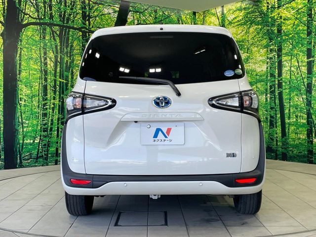TOYOTA SIENTA HYBRID 2020 Image 31