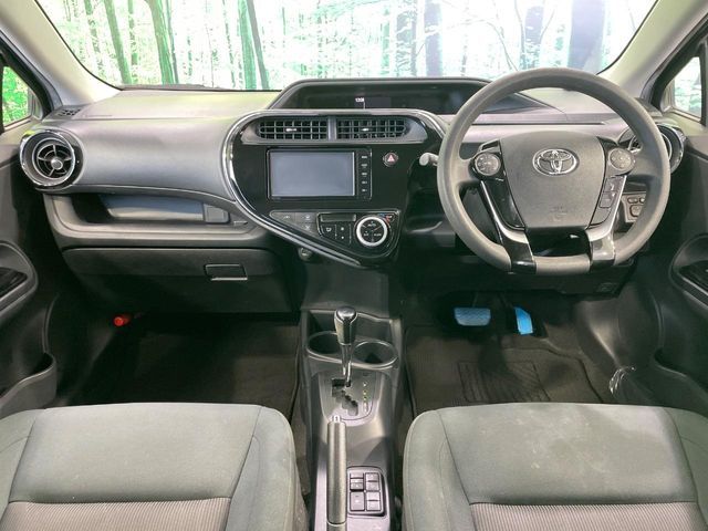 TOYOTA AQUA 2018 Image 31